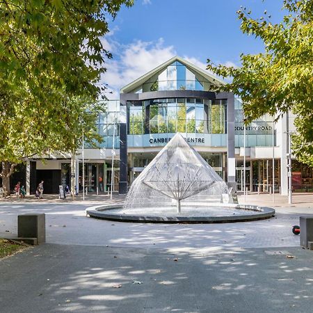 Spacious Ensuite Room In A City Centre Duplex Apartment-2 Canberra Exterior photo