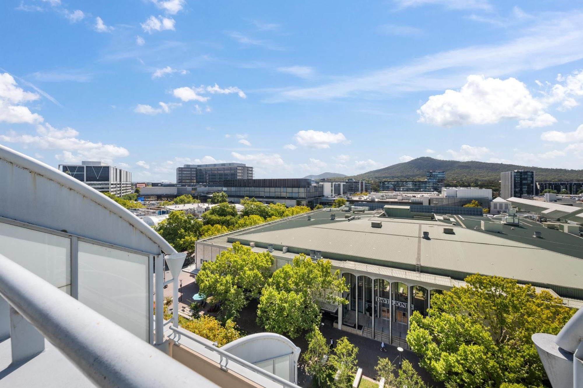 Spacious Ensuite Room In A City Centre Duplex Apartment-2 Canberra Exterior photo