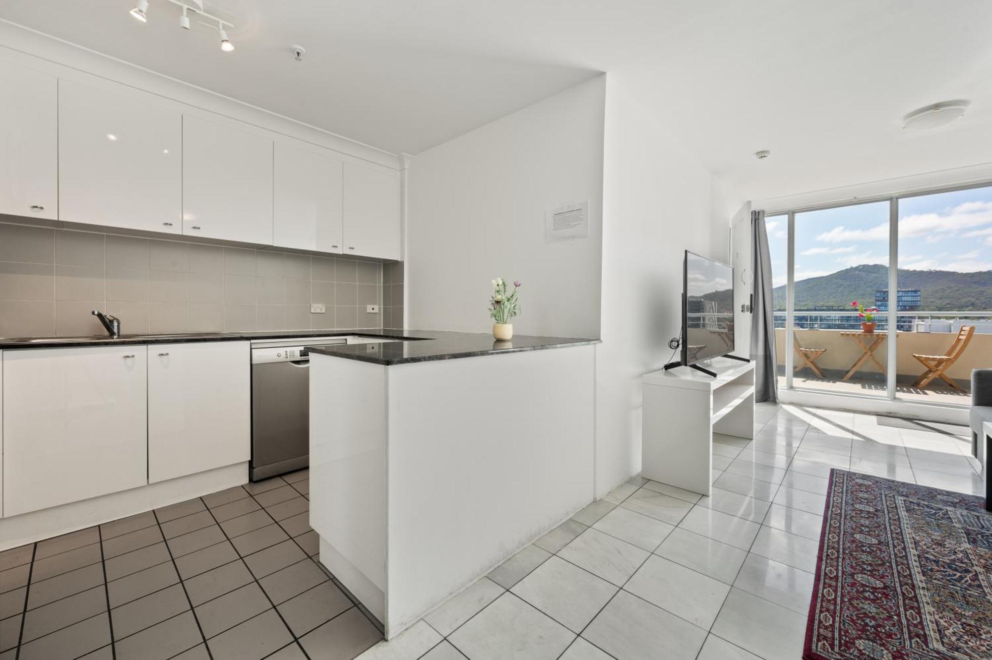 Spacious Ensuite Room In A City Centre Duplex Apartment-2 Canberra Exterior photo